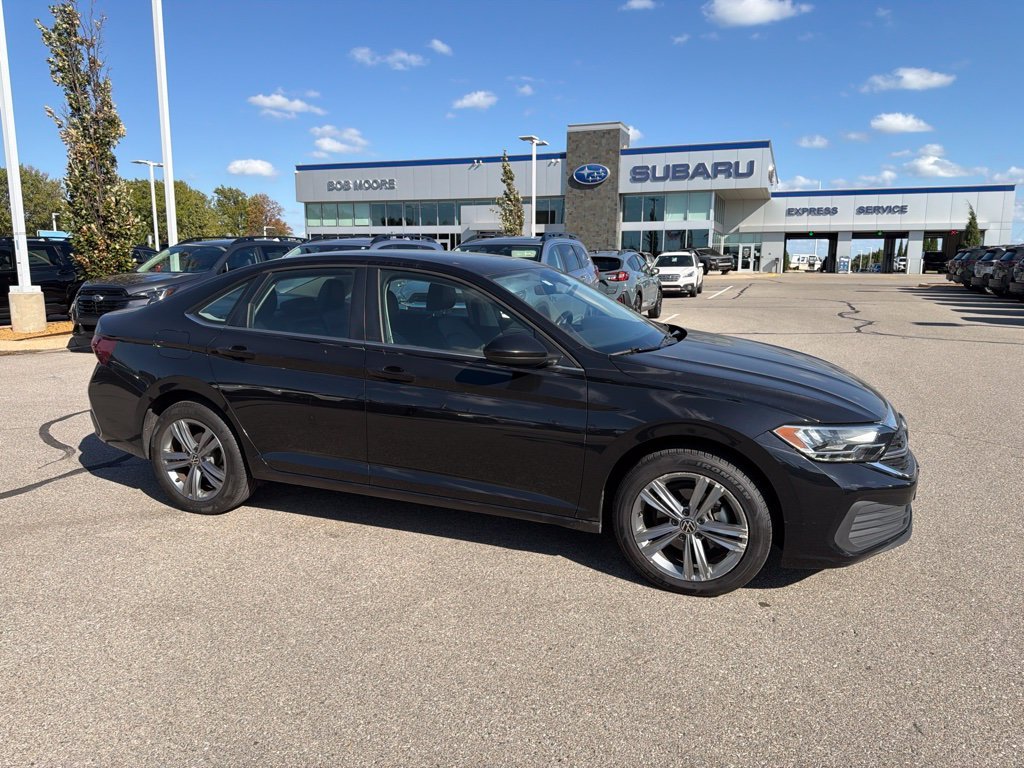Used 2024 Black Volkswagen 1.5T SE image 1
