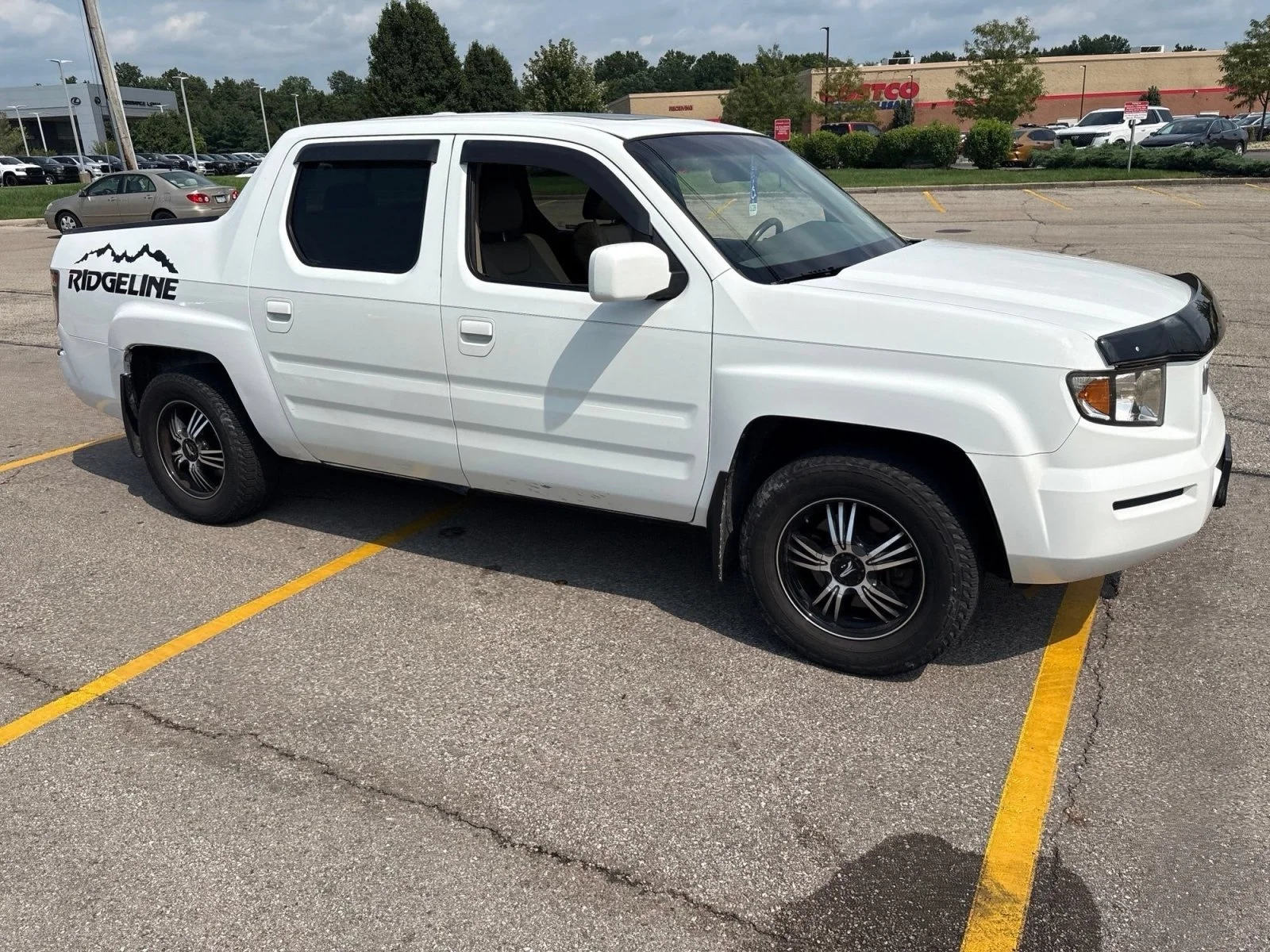 Used 2008 Taffeta White Honda RTL image 17