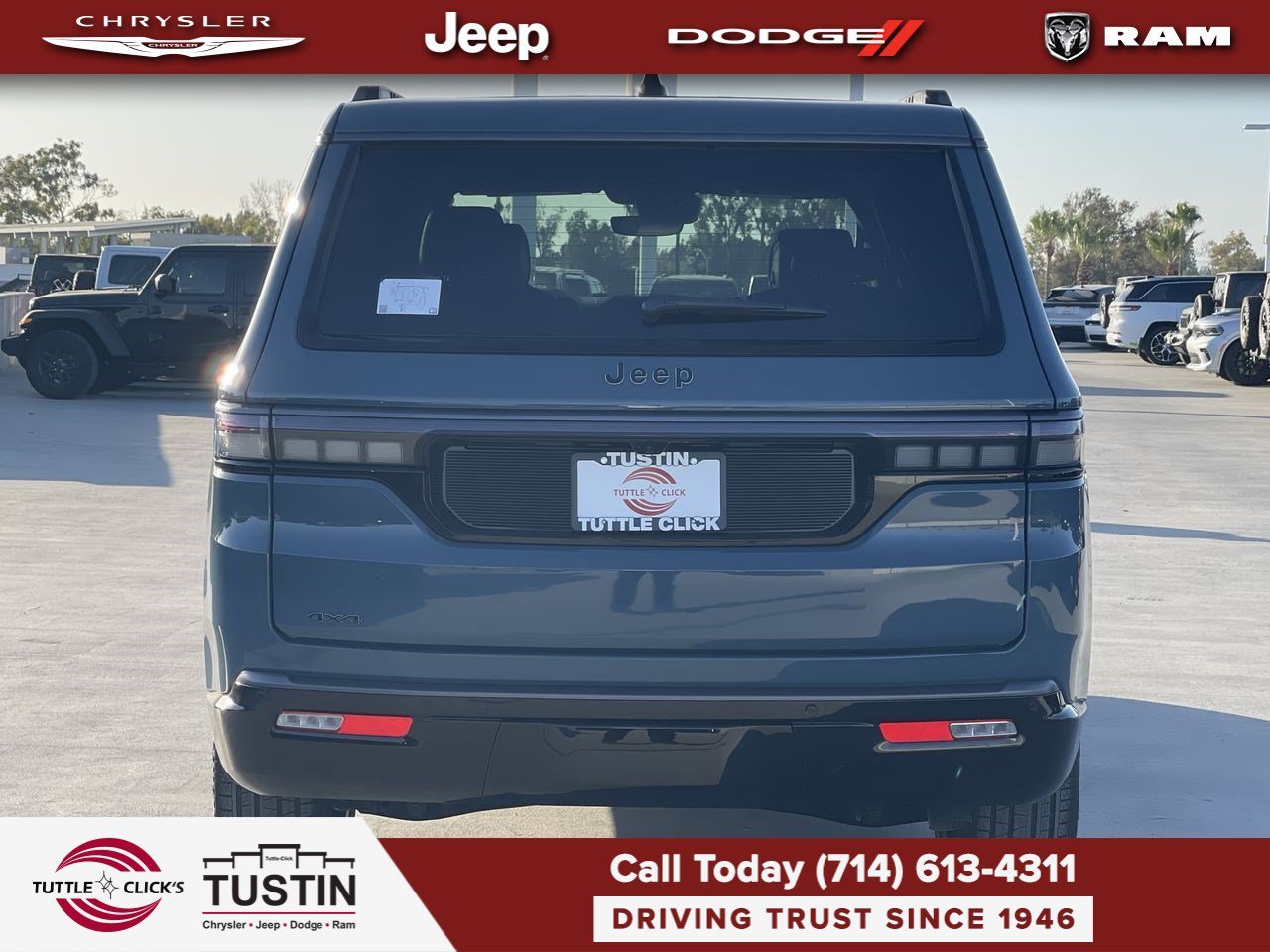 New 2026 Steel Blue Exterior Paint Jeep Limited Reserve image 5
