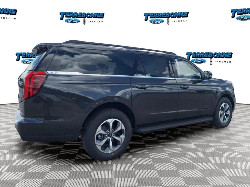 New 2027 Dark Matter Gray Metallic Ford MAX Active image 5