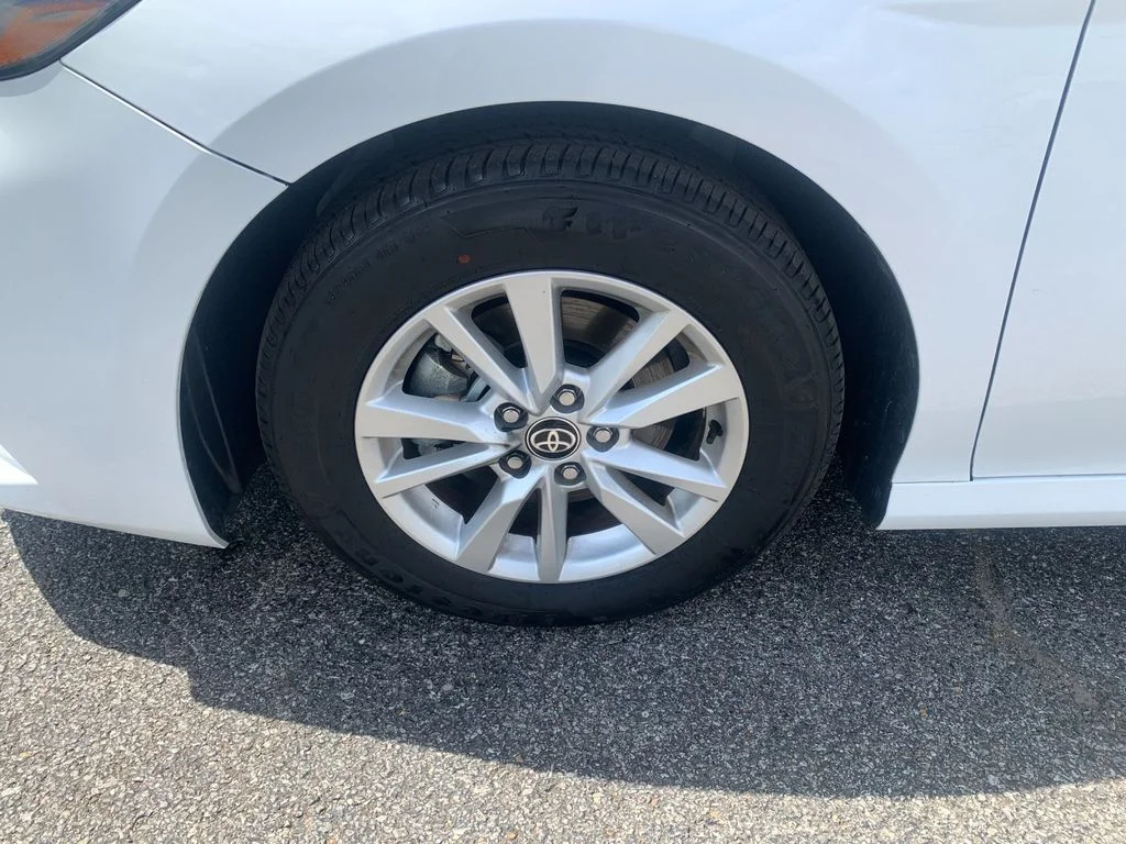 Used 2026 White Toyota LE image 32