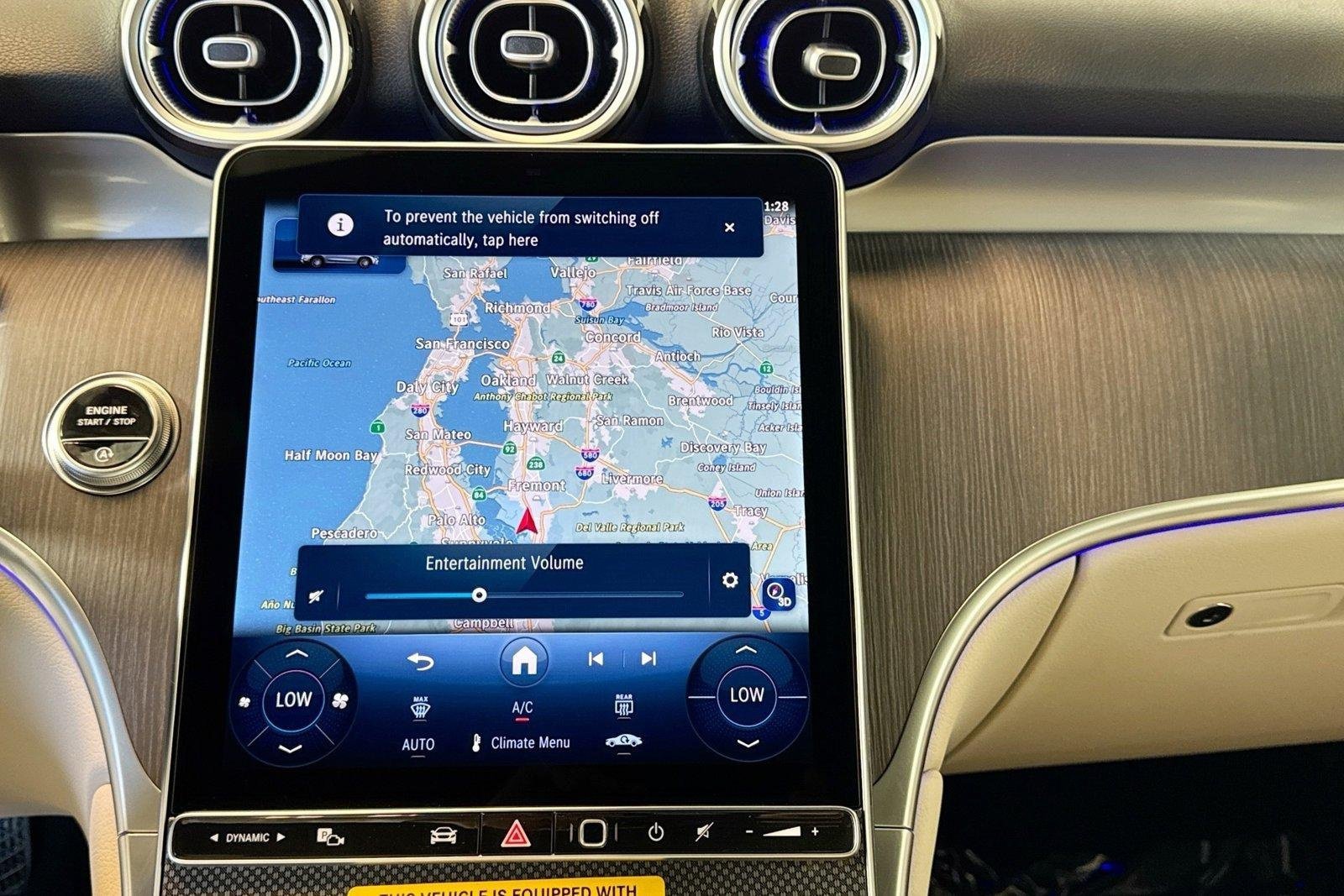 New 2026 Polar White Mercedes-Benz GLC 300 image 12