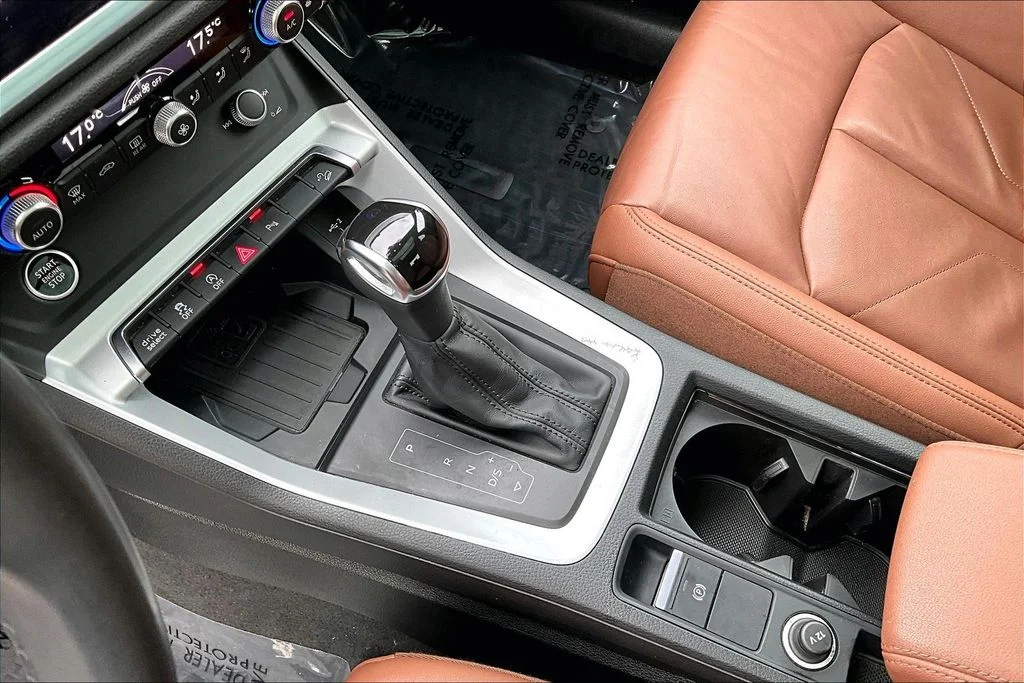 Used 2021 White Audi Premium Plus image 18