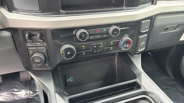 Used 2025 White Ford XLT image 30