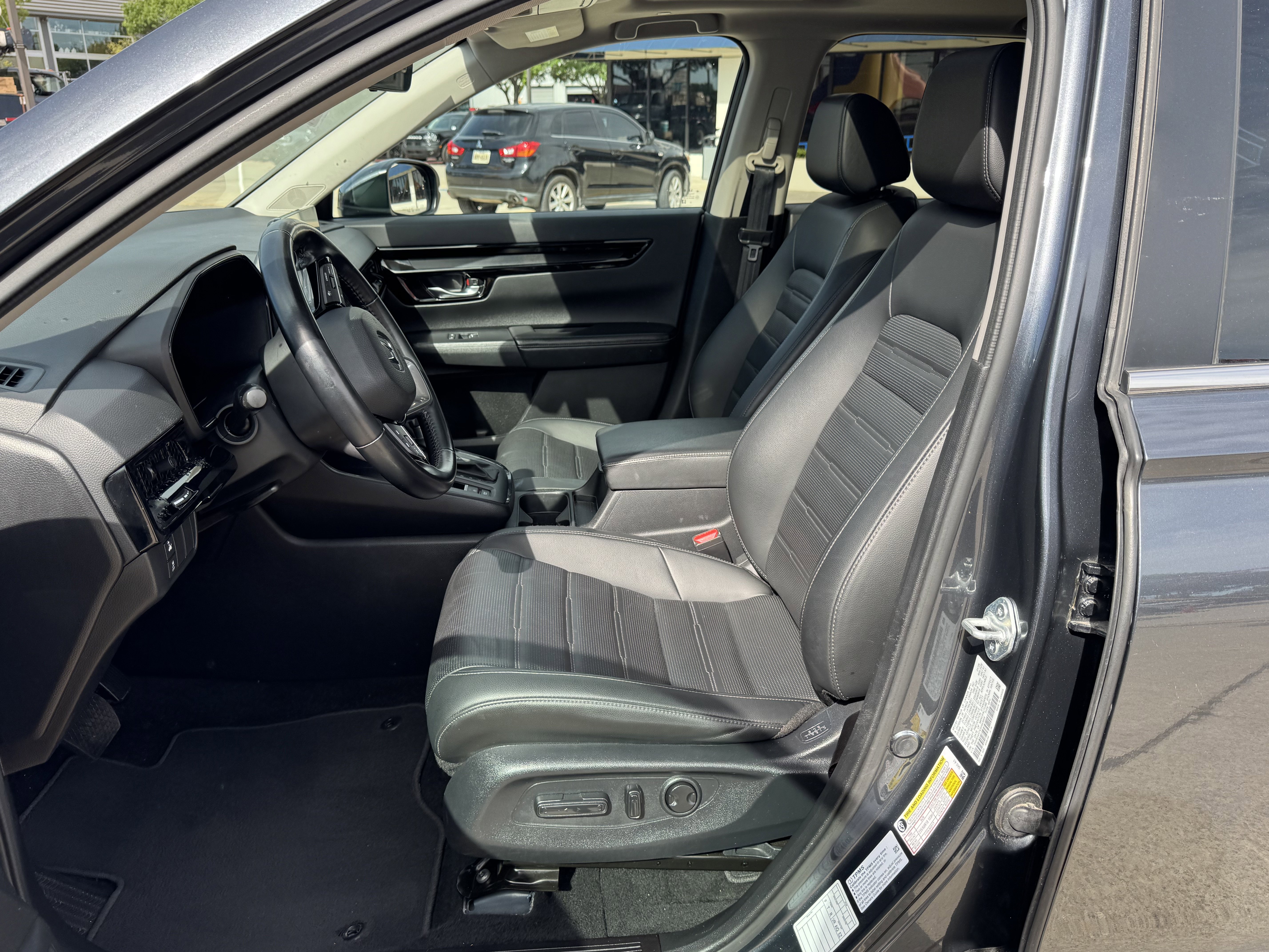 Used 2025 Gray Honda EX-L image 17