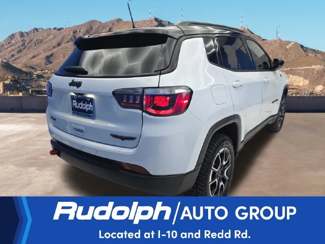 Used 2025 White Jeep Trailhawk image 5