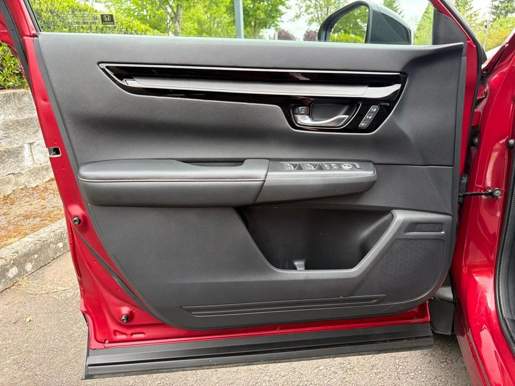 Used 2025 Radiant Red Metallic Honda Sport Touring image 11