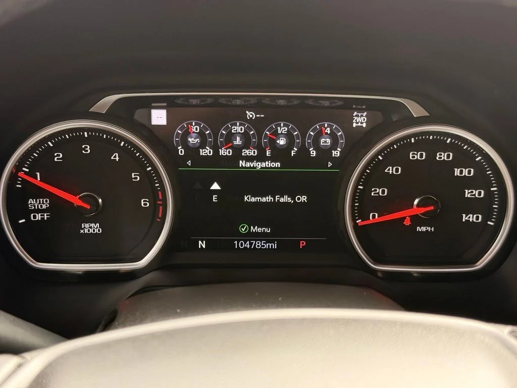 Used 2021 Pearl Chevrolet High Country image 25