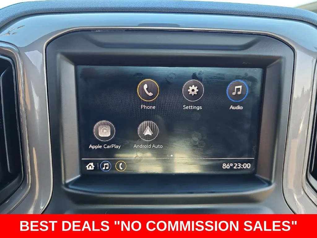 Used 2020 White Chevrolet WT image 21