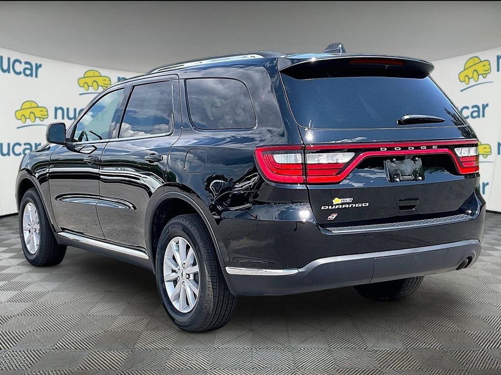 Used 2024 DB Black Clearcoat Dodge SXT image 4