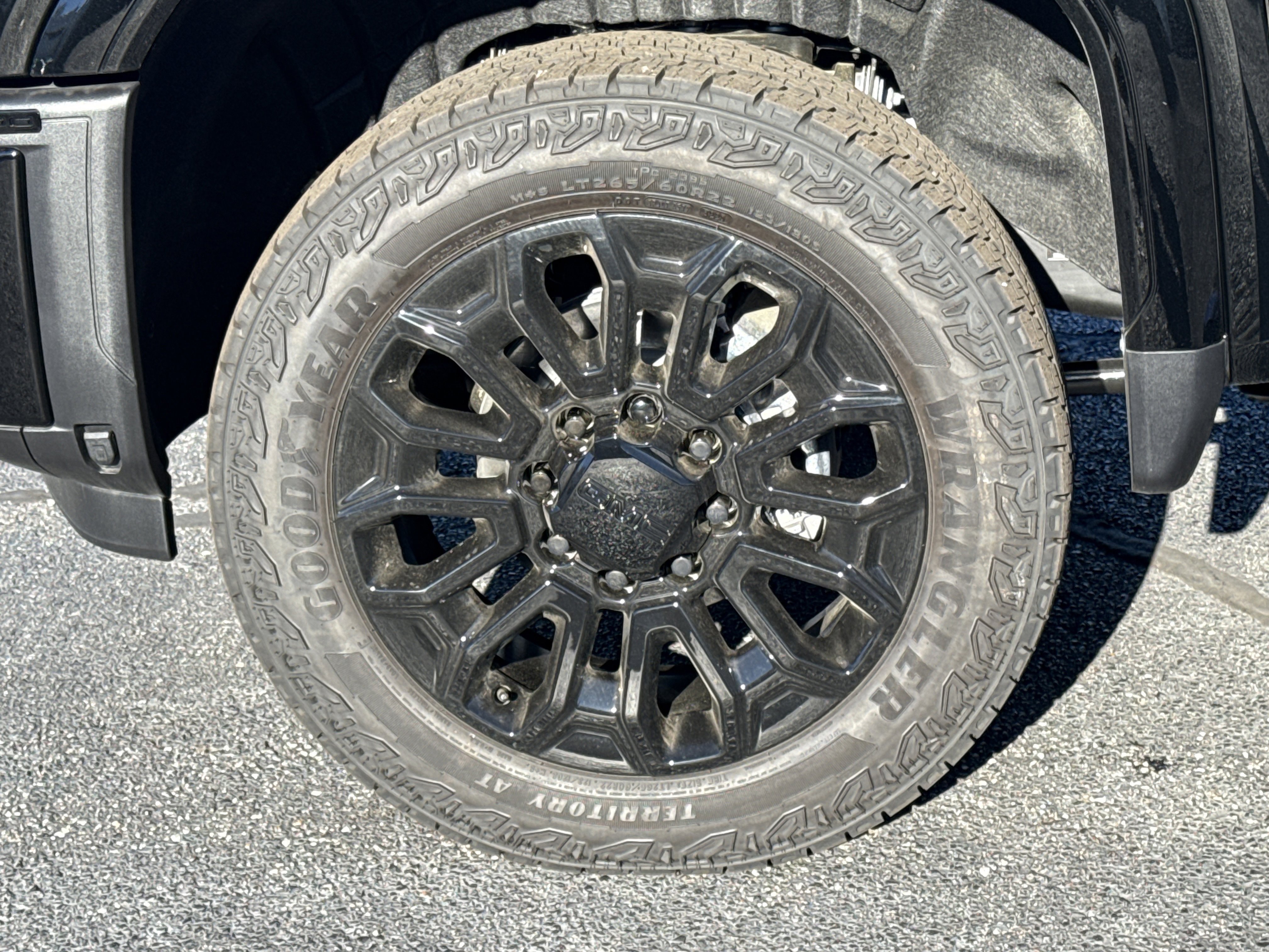 2026 GMC Sierra 2500HD Denali - Photo 18
