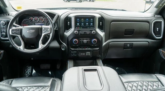 Used 2021 Blue Chevrolet LT Trail Boss image 14