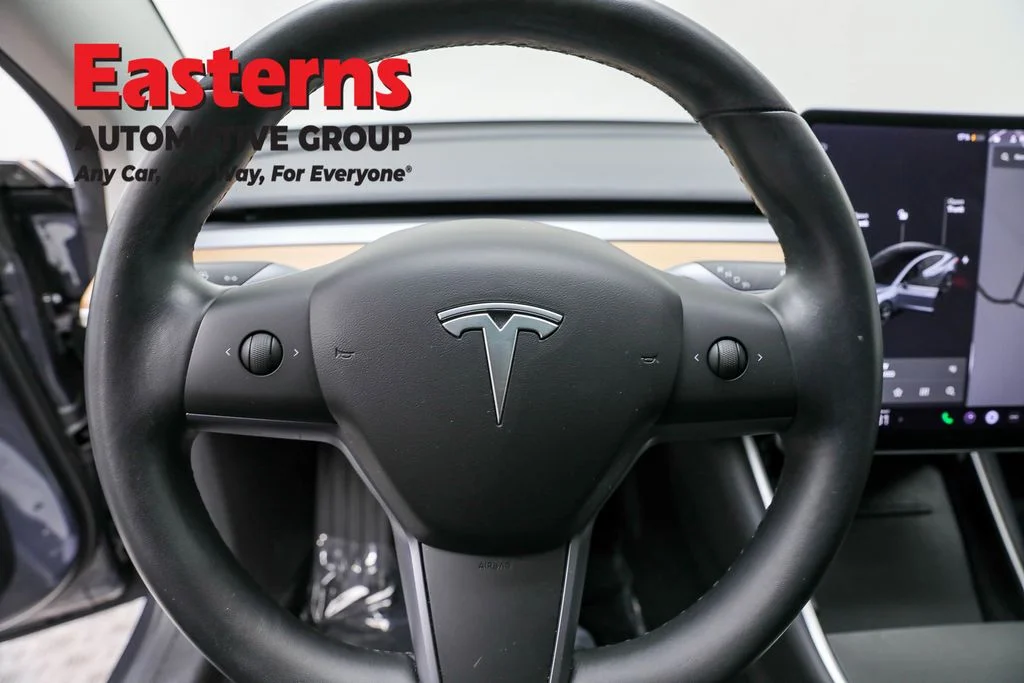 Used 2019 Gray Tesla Long Range image 10