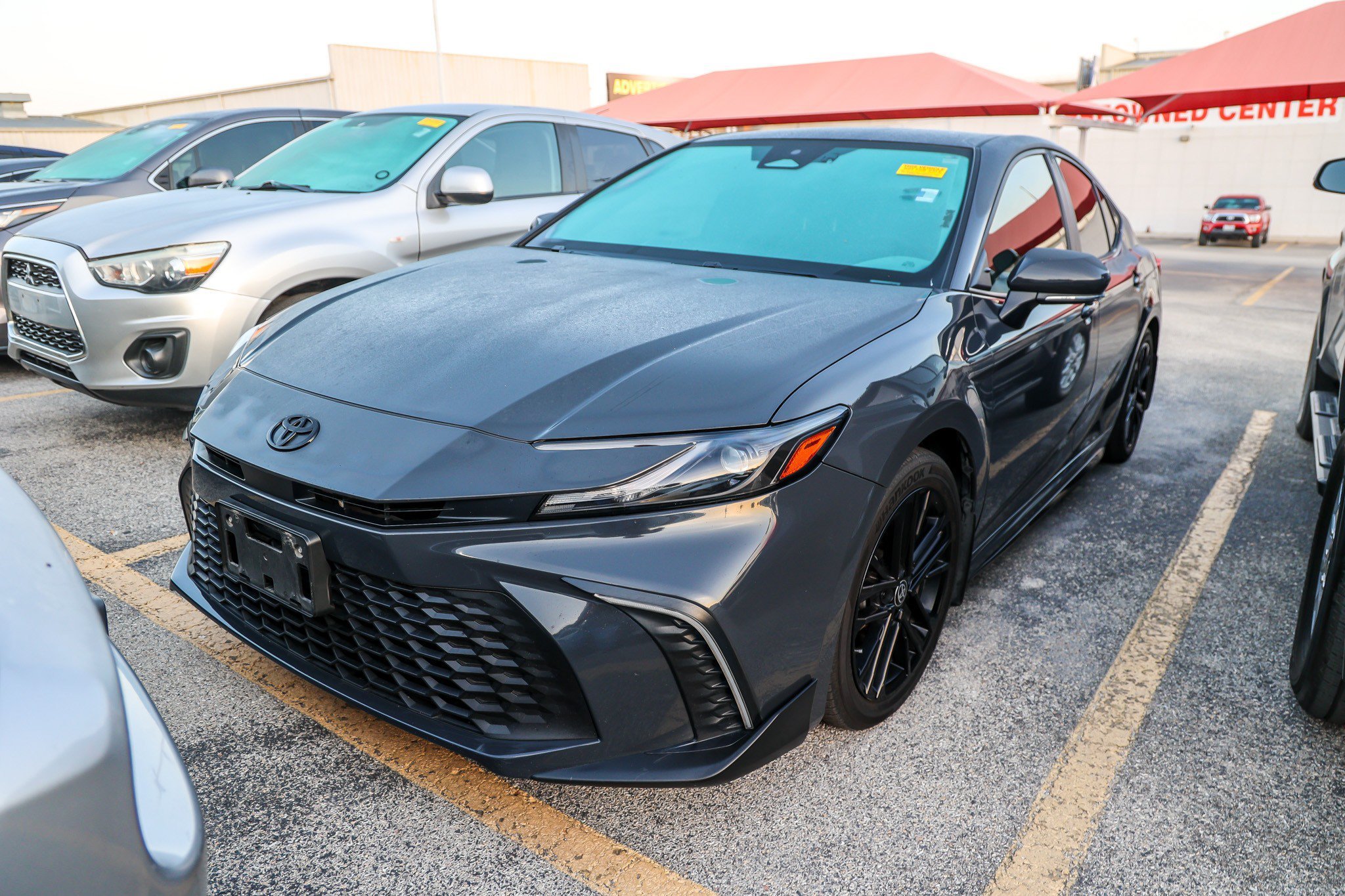 Used 2025 Gray Toyota SE image 1