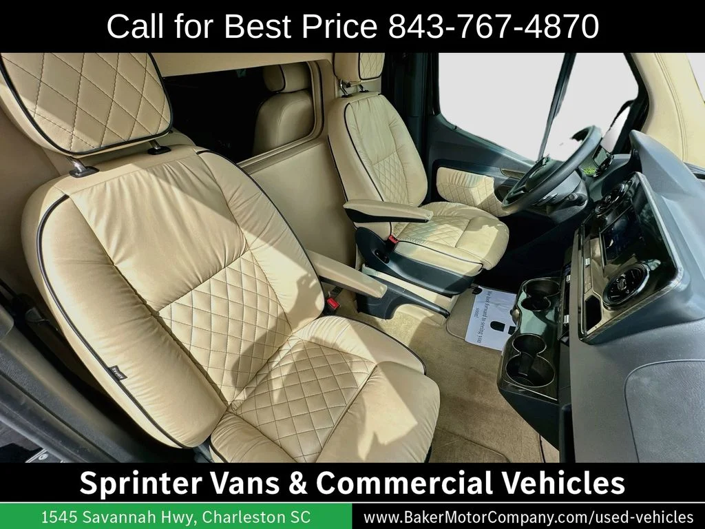 Used 2019 Jet Black Mercedes-Benz Cargo 170 WB EXT image 30