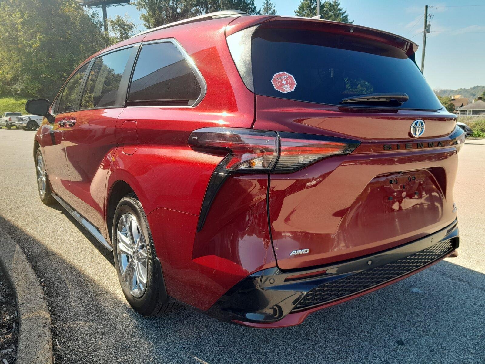 Used 2022 Ruby Flare Pearl TOYOTA  image 7