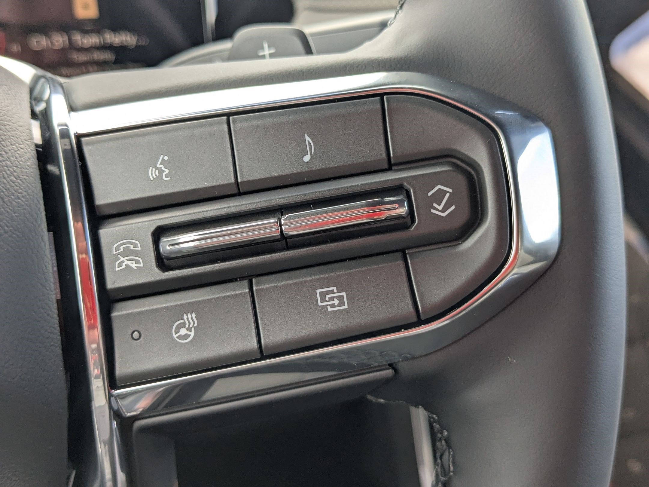 2026 GMC Acadia Elevation - Photo 13