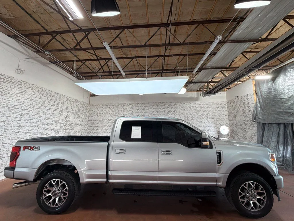 Used 2022 Silver Metallic Ford Lariat image 8