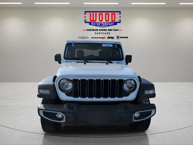 Used 2025 Bright White Clearcoat Jeep Sport S image 8
