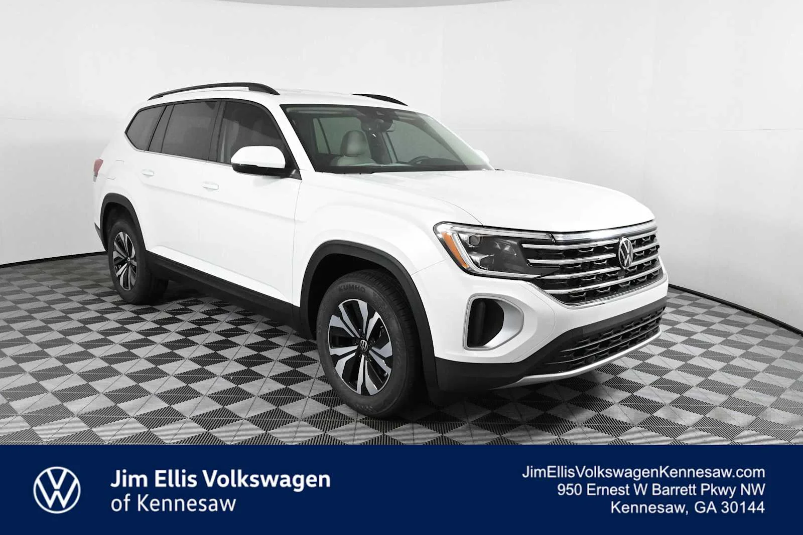 2026 Volkswagen Atlas 2.0T SE's photo