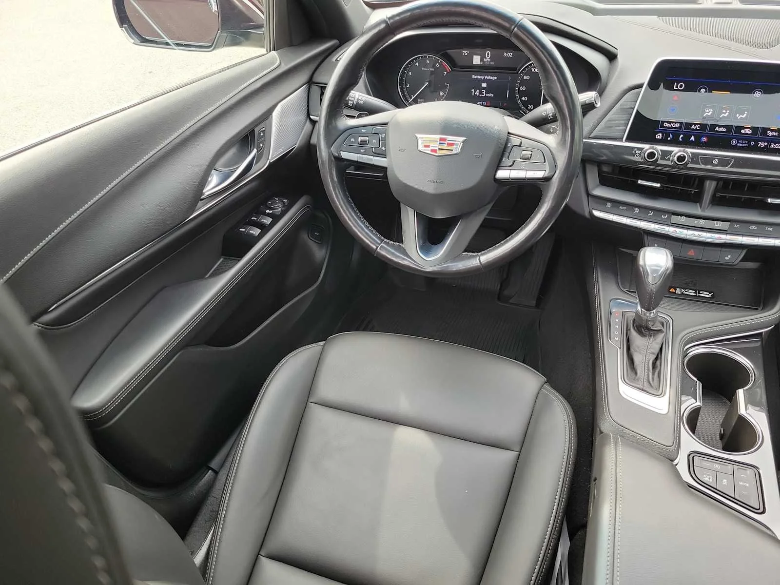 Certified Used 2021 GARNET METALLIC Cadillac Luxury image 15
