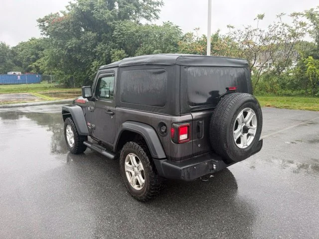 Used 2020 Crystal Metallic Jeep Sport S image 7