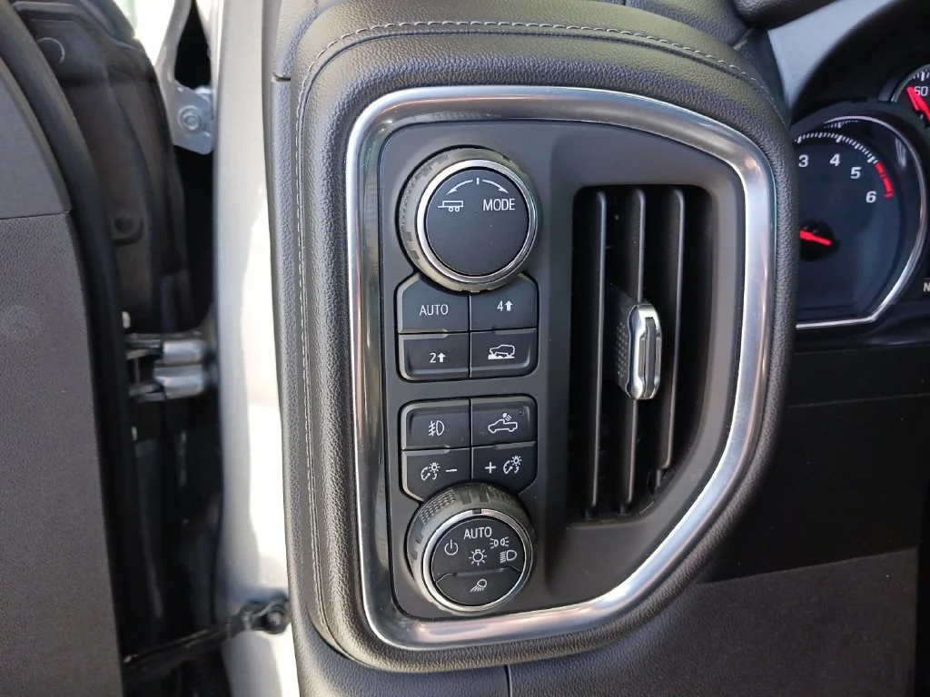 Used 2021 SATIN STEEL METALLIC Chevrolet LTZ image 37
