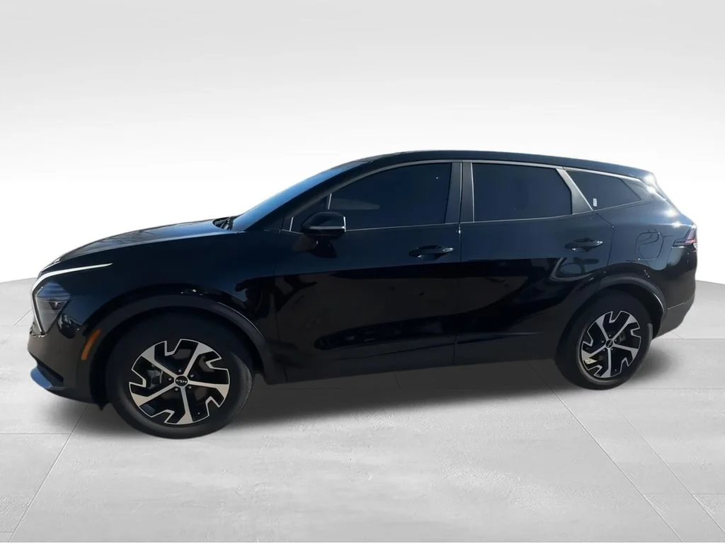 Used 2025 Black Kia EX image 7
