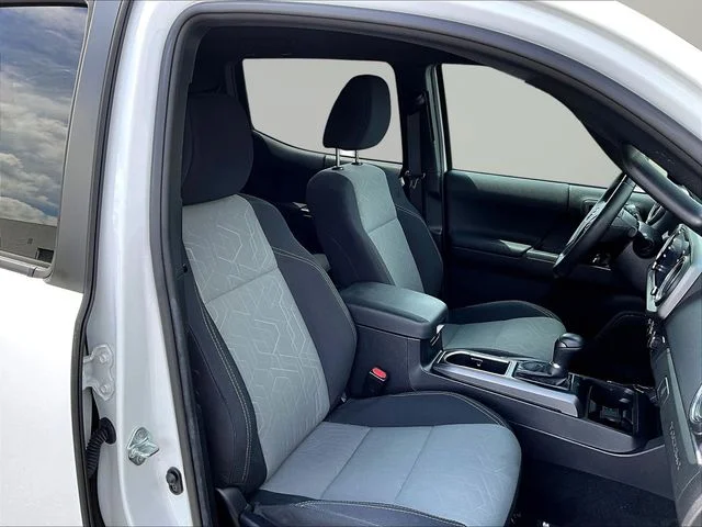 Used 2021 White Toyota TRD Off-Road image 31