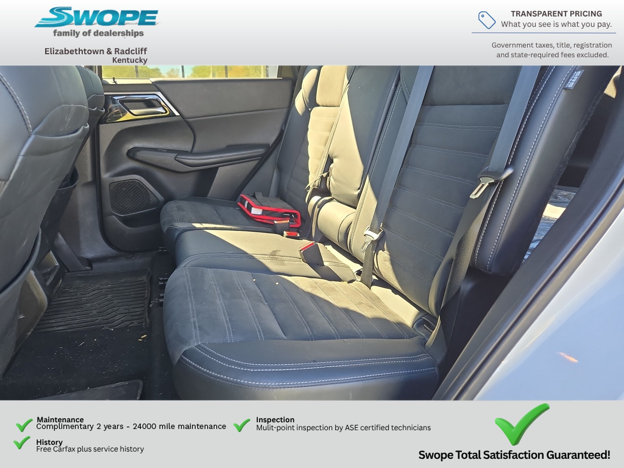 Used 2024 White Diamond Mitsubishi SE image 11