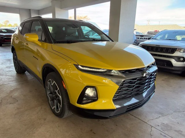 Used 2022 Yellow Chevrolet RS image 11