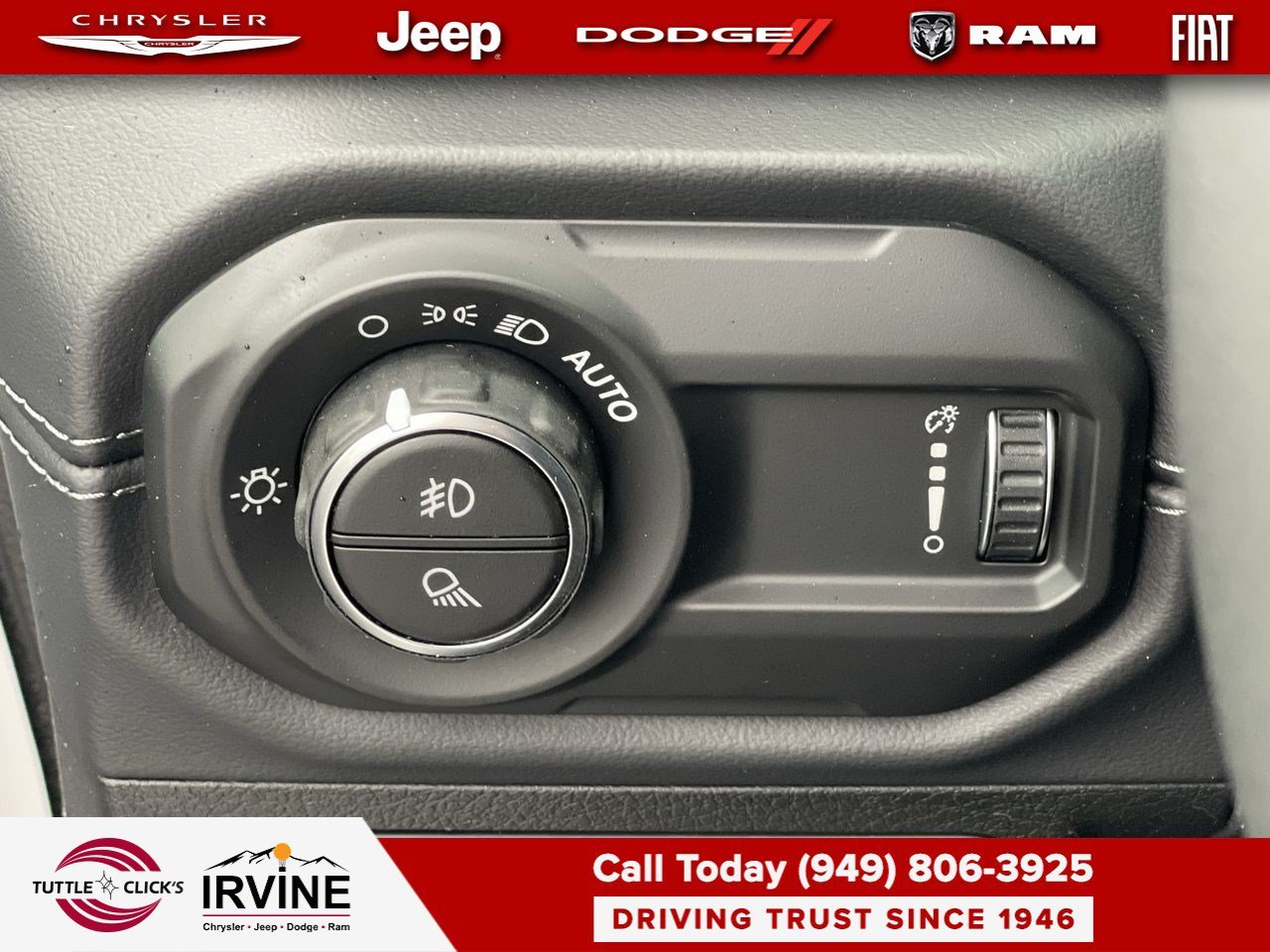 New 2026 Bright White Clearcoat Jeep Rubicon X image 23