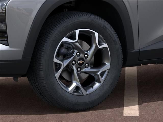 2026 Chevrolet Trax LT - Photo 9