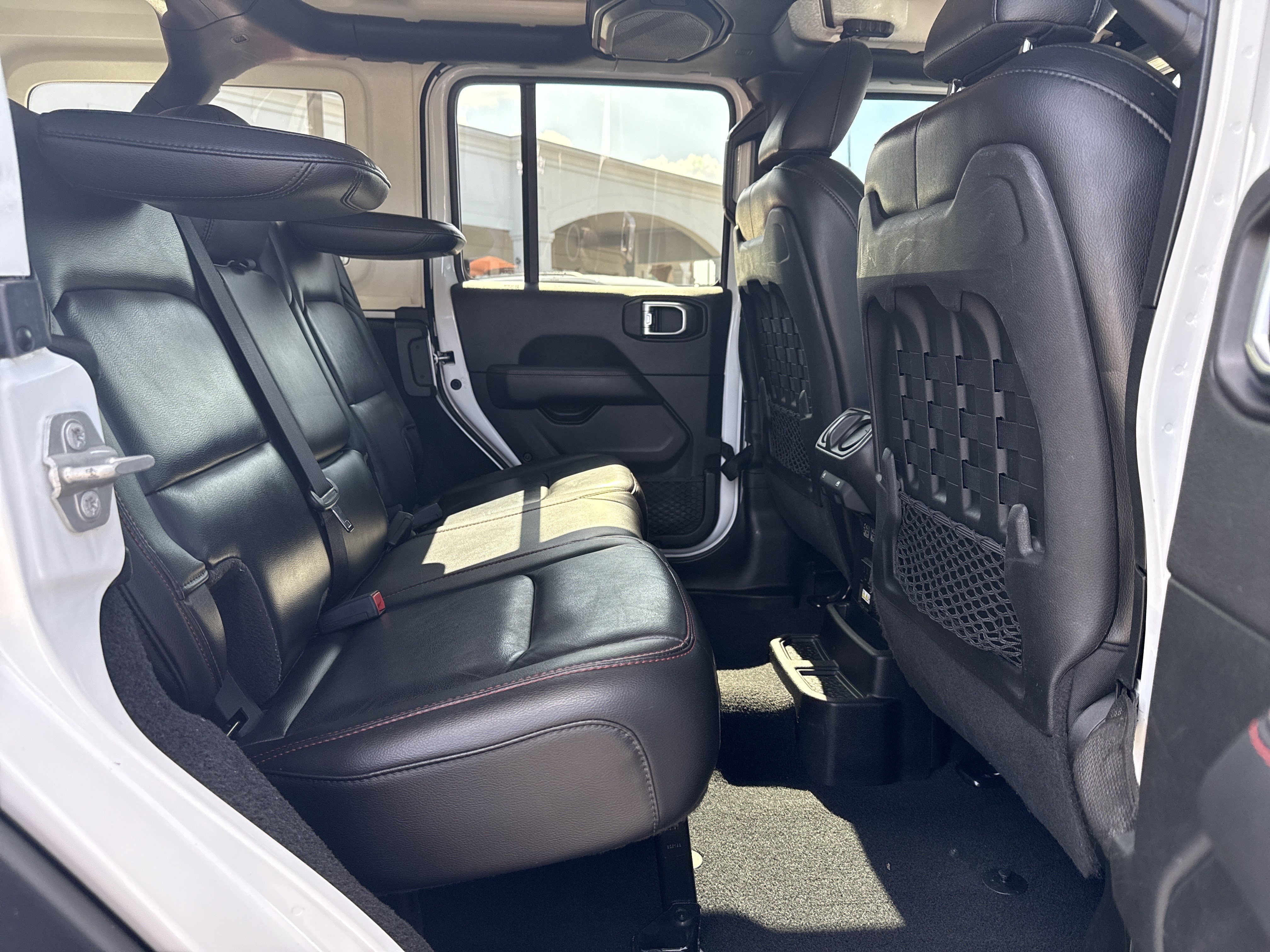 Used 2020 Bright White Clearcoat Jeep Rubicon image 19