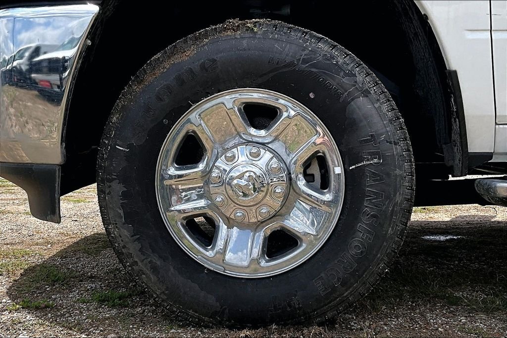 New 2024 Ram 3500 Tradesman 4D Crew Cab