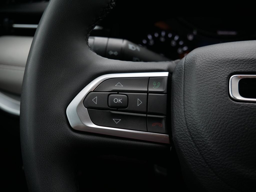 Certified Used 2025 White Jeep Limited image 17
