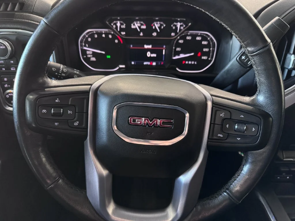 Certified Used 2020 DARK SKY METALLIC GMC Elevation image 15