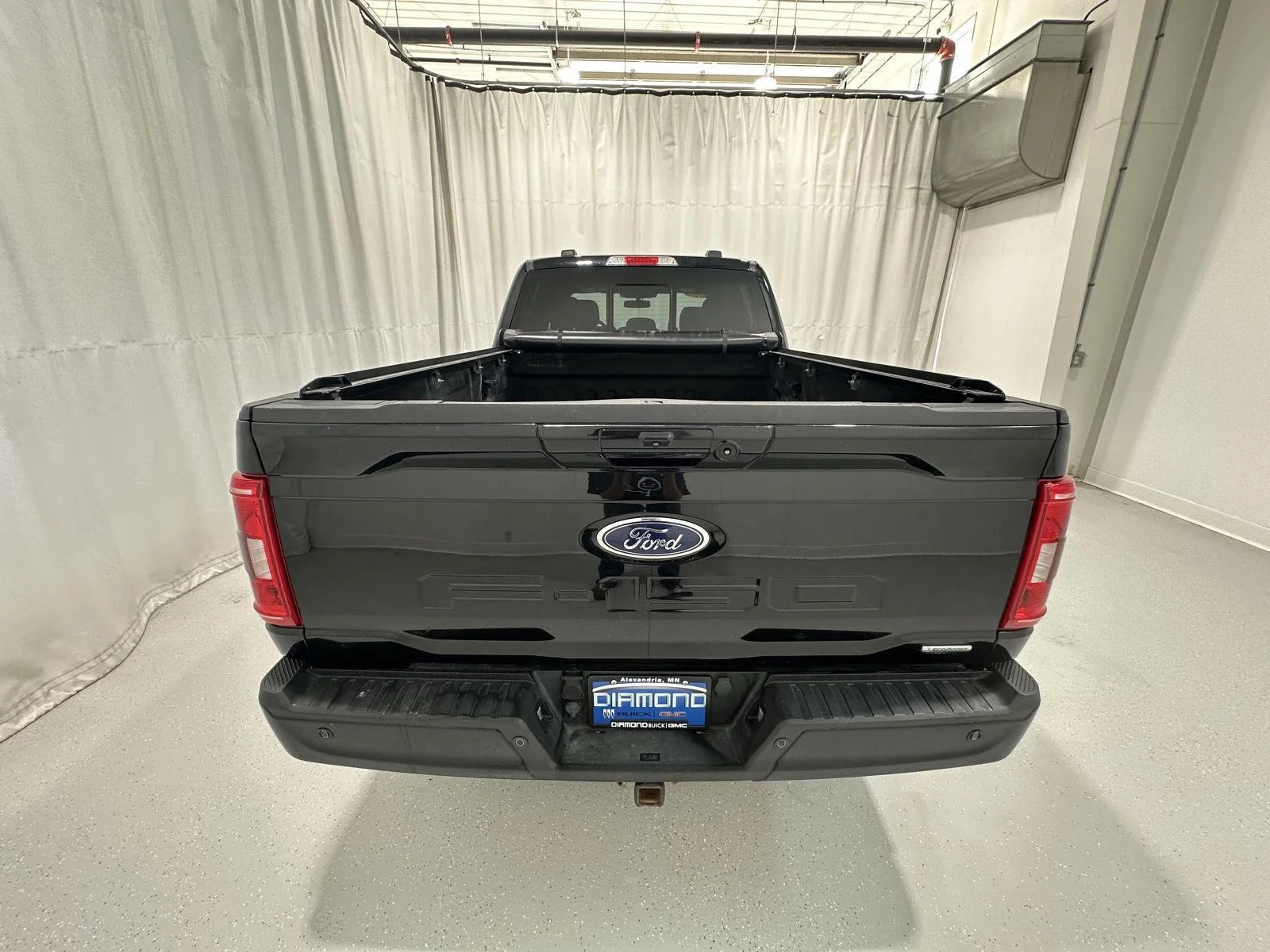 Used 2021 Agate Black Metallic Ford XL image 4
