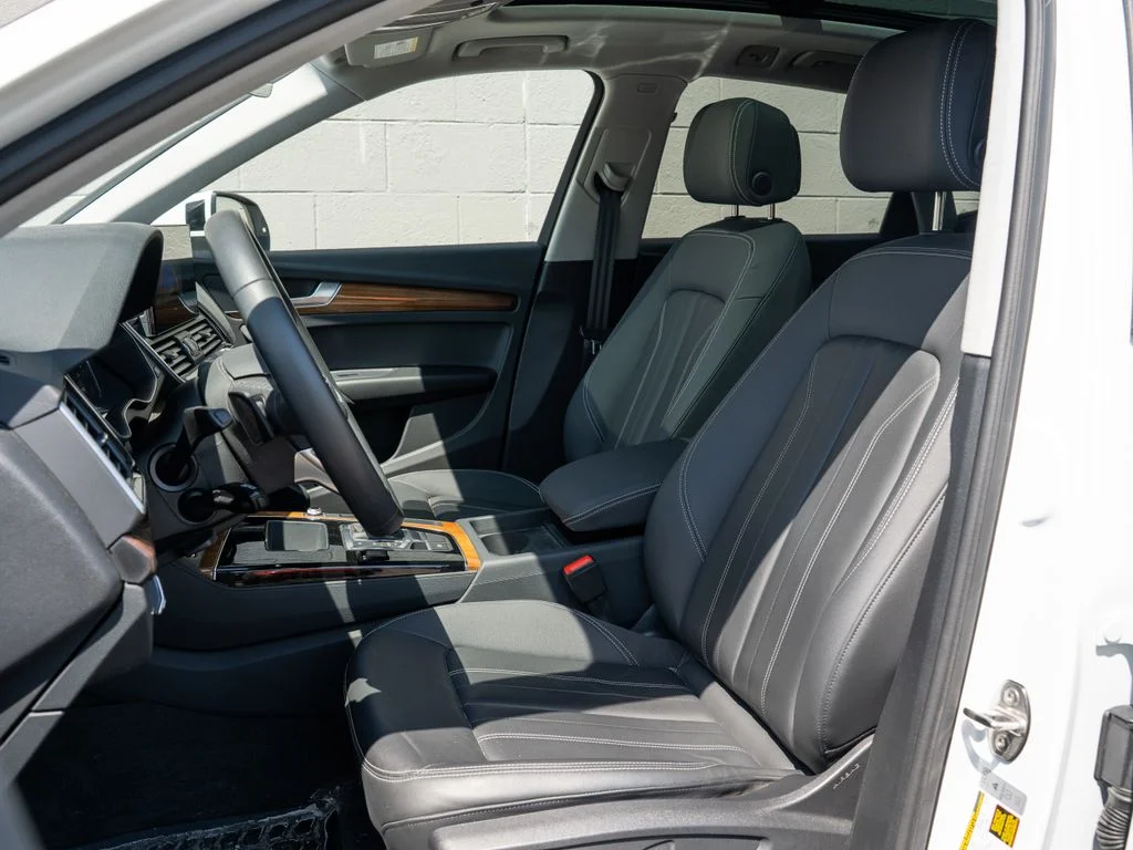 Used 2024 White Audi  image 5