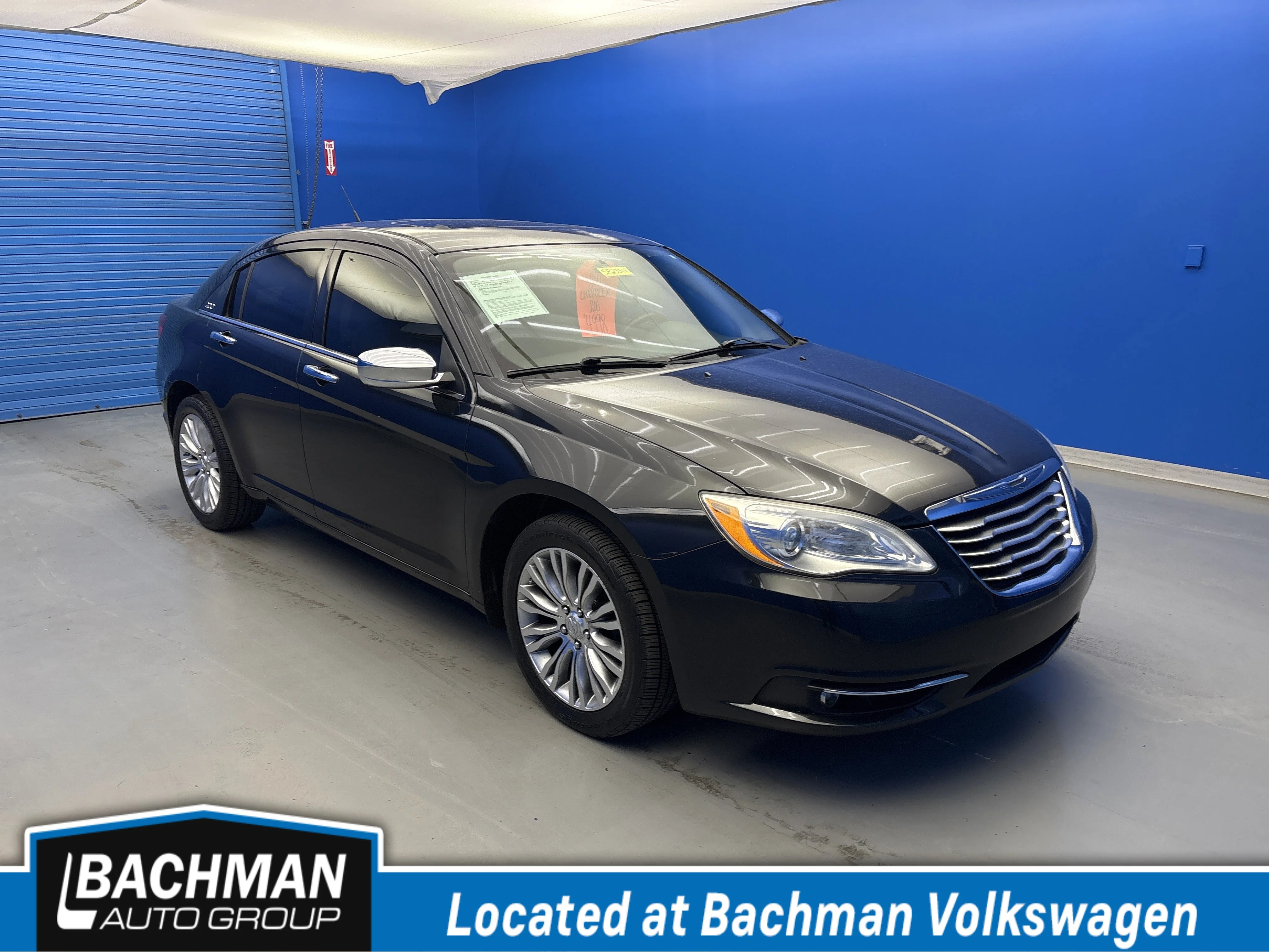 2011 Chrysler 200 Limited's photo
