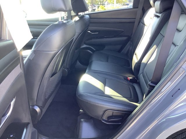 2025 Hyundai Tucson Limited - Photo 11