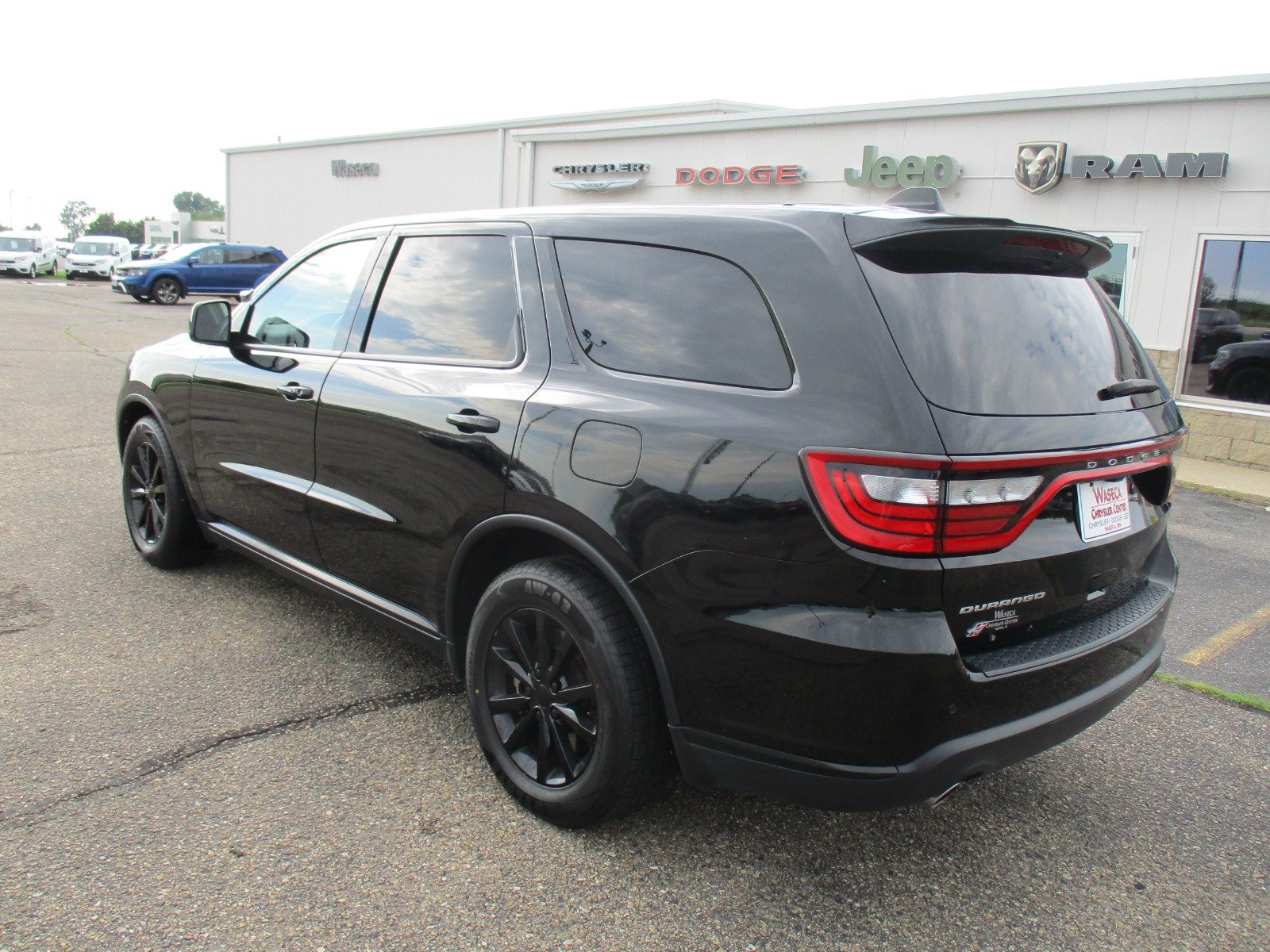 Used 2021 BLACK Dodge Pursuit image 4