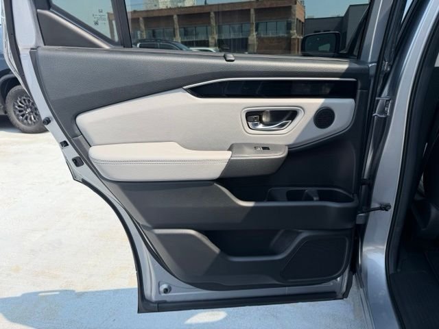 Used 2023 Gray Honda EX-L image 13