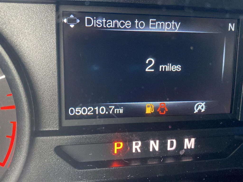 Used 2020 Magnetic Ford XL image 21