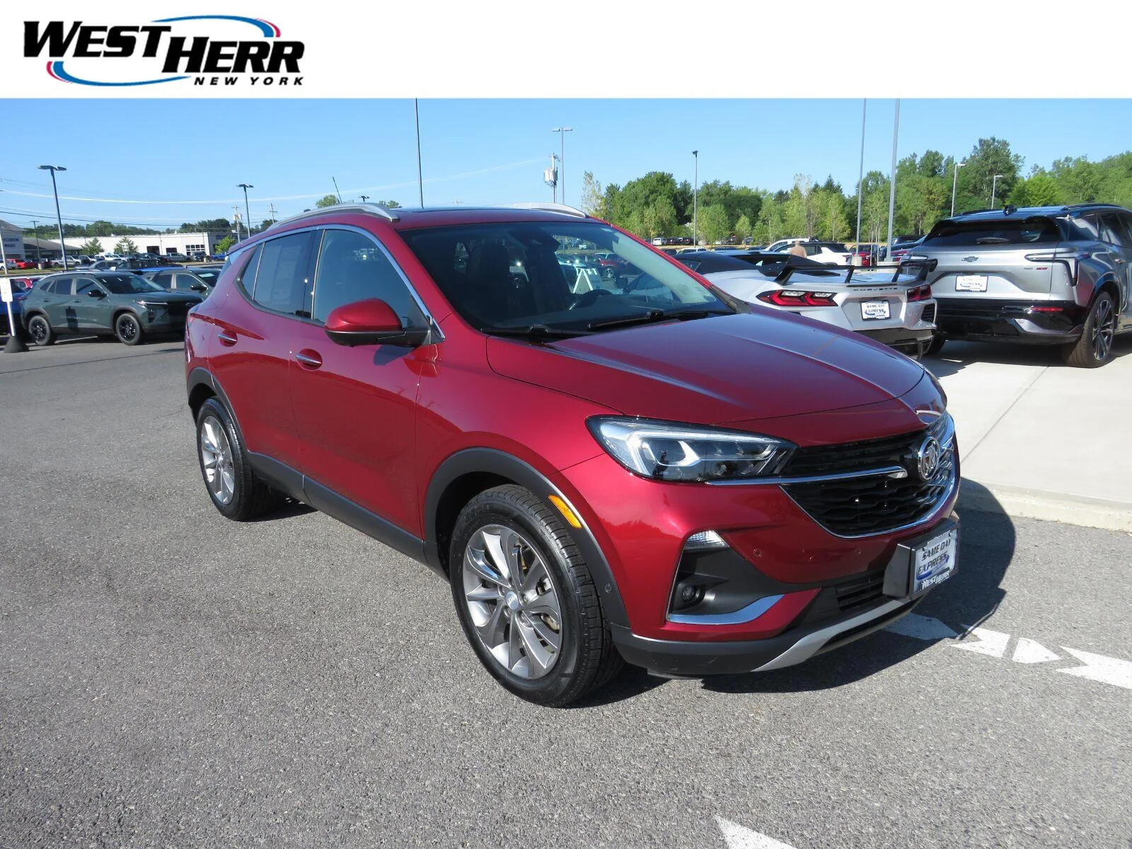Used 2022 Cinnabar Metallic Buick Essence image 1