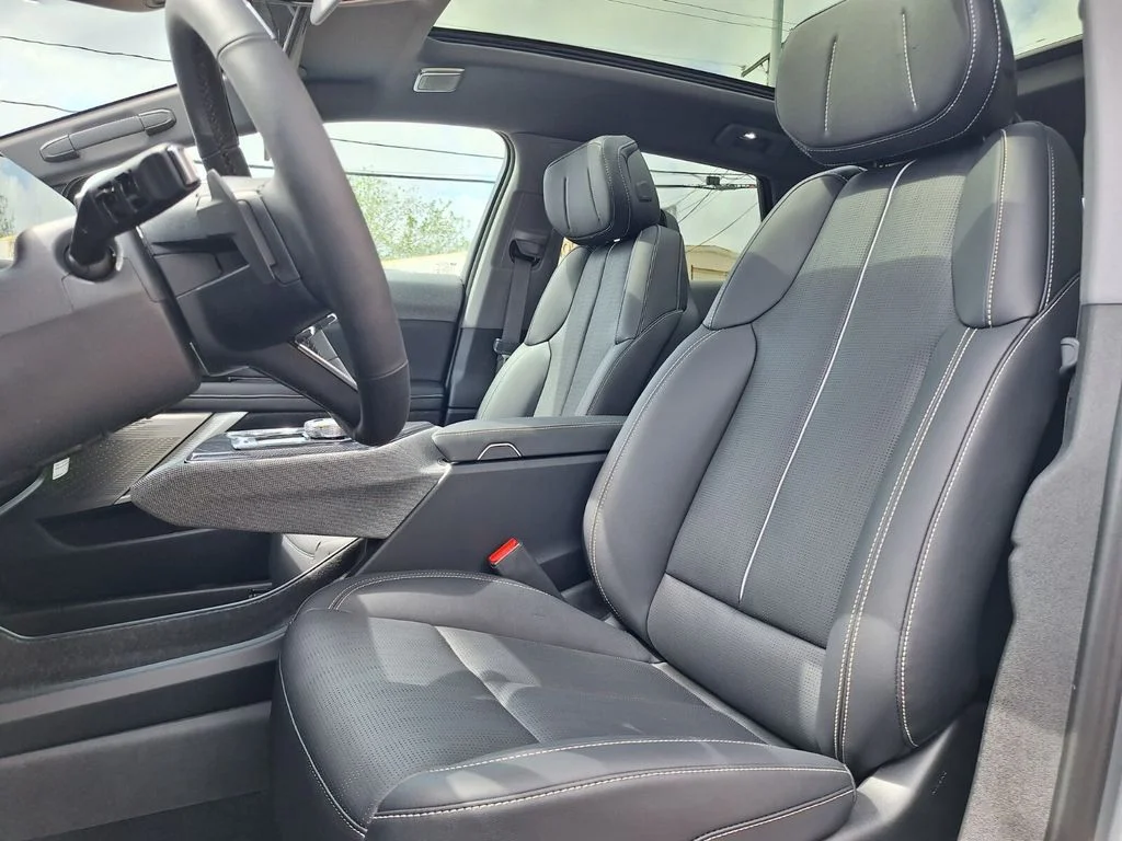 New 2026 Silver Cadillac Premium Luxury image 15