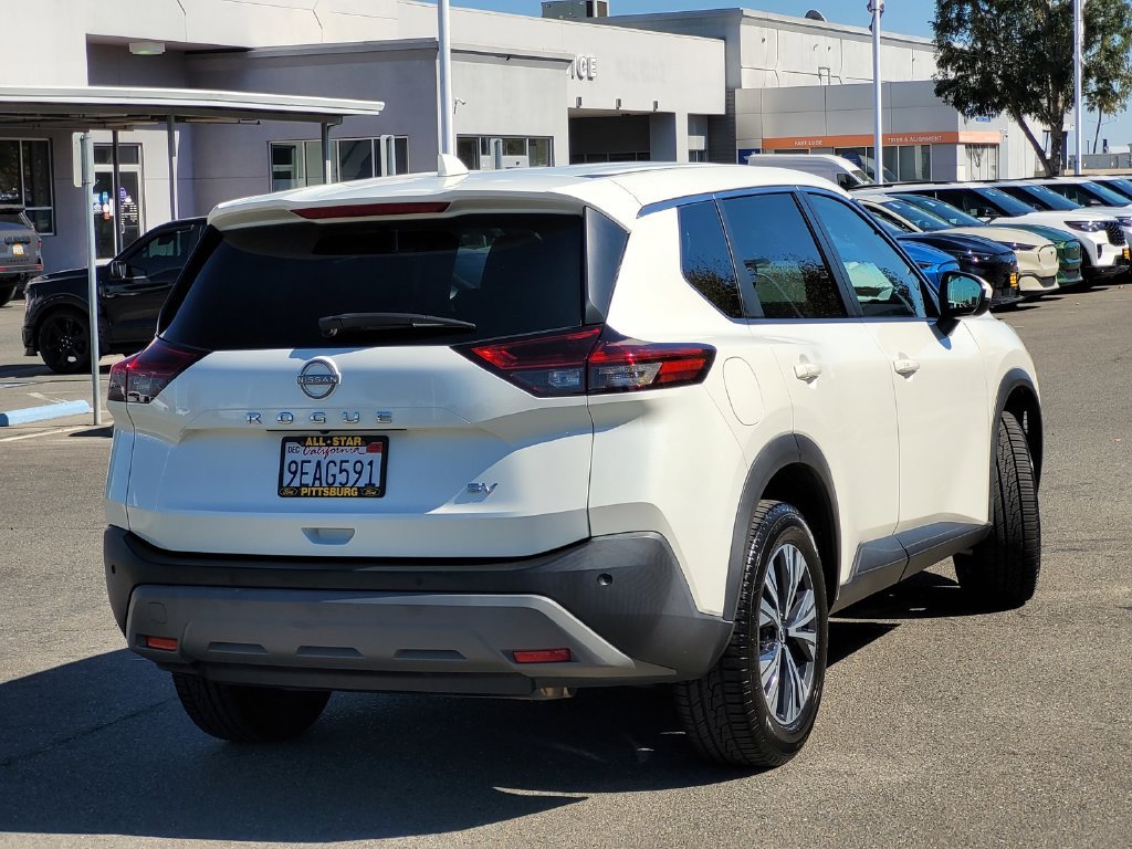 Certified Used 2022 White Nissan SV image 4