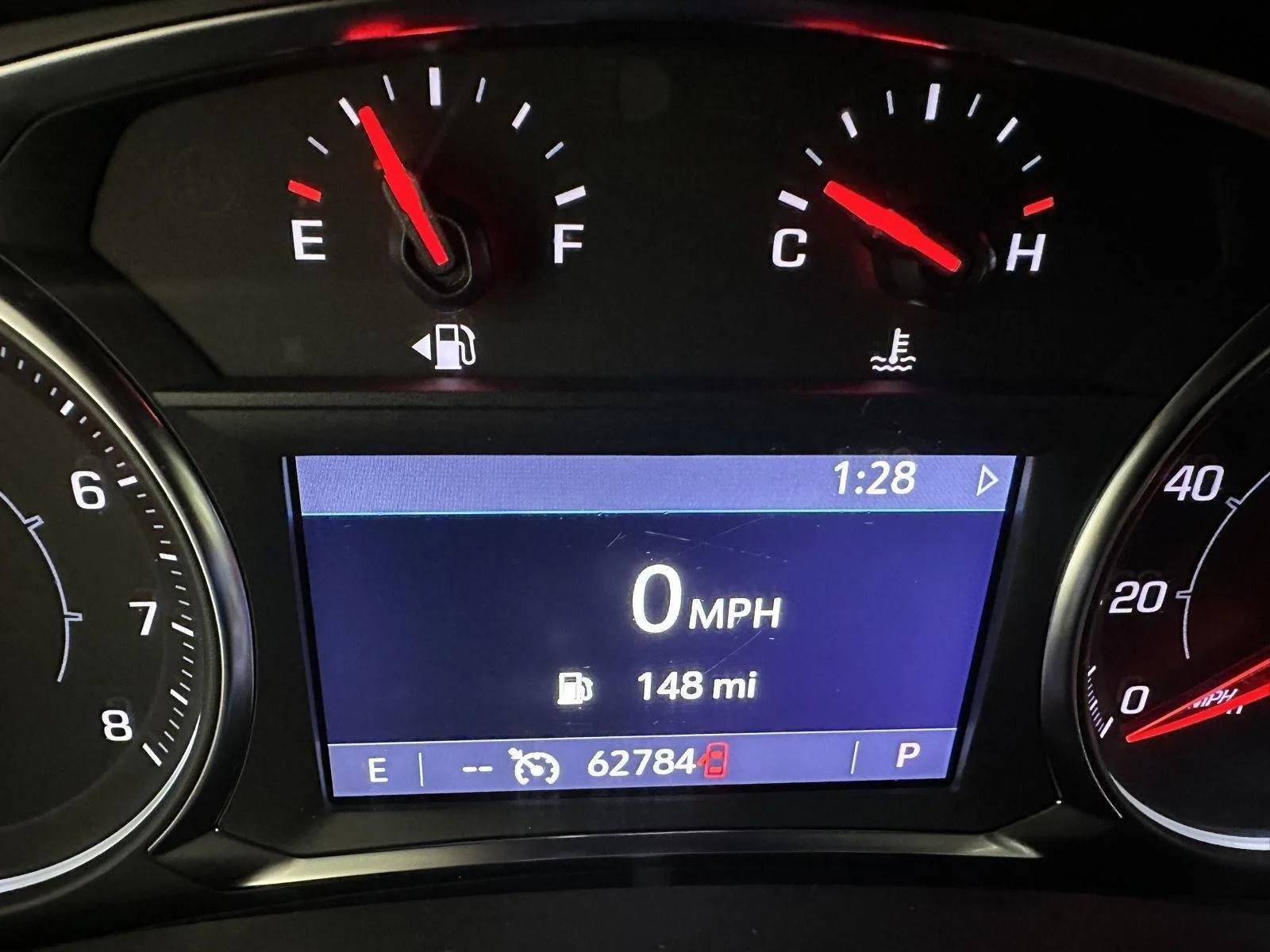 Used 2023 SUMMIT WHITE GMC SLT image 11
