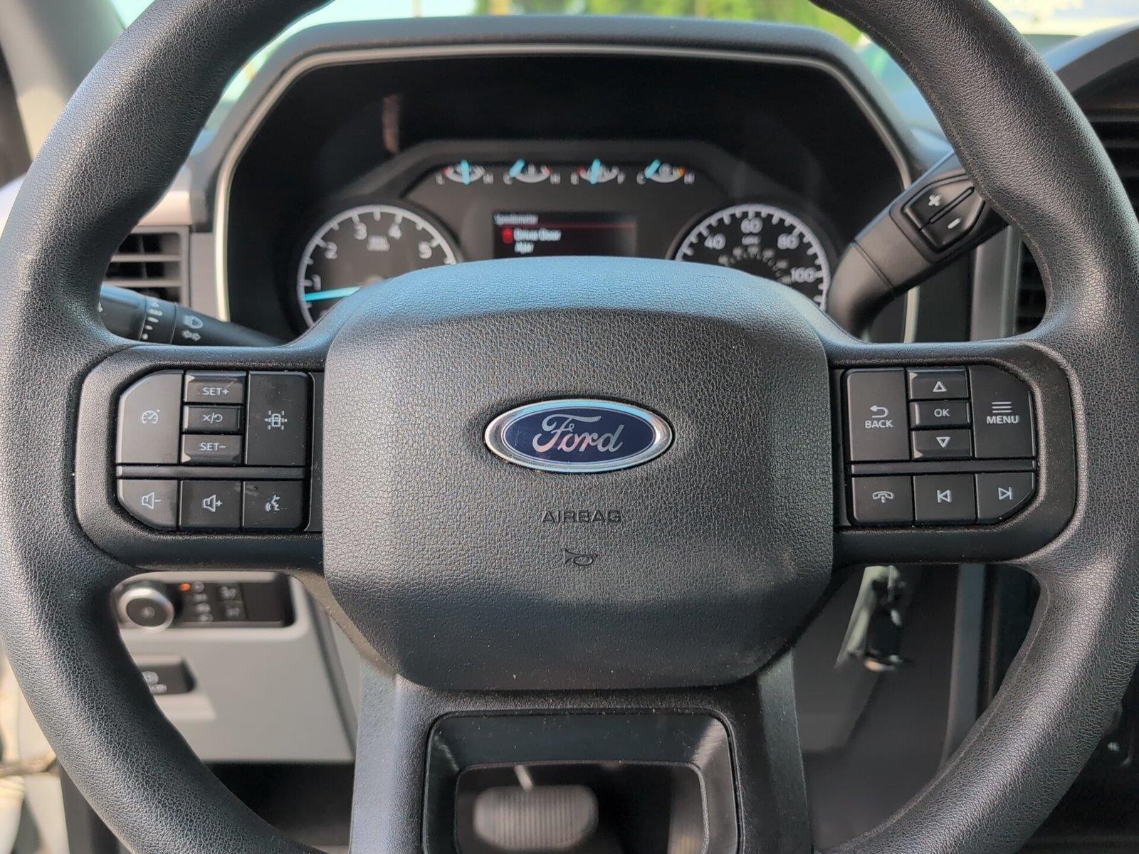 Used 2023 Iconic Silver Ford XLT image 23