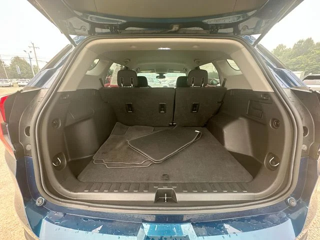Used 2020 Blue GMC SLE image 29